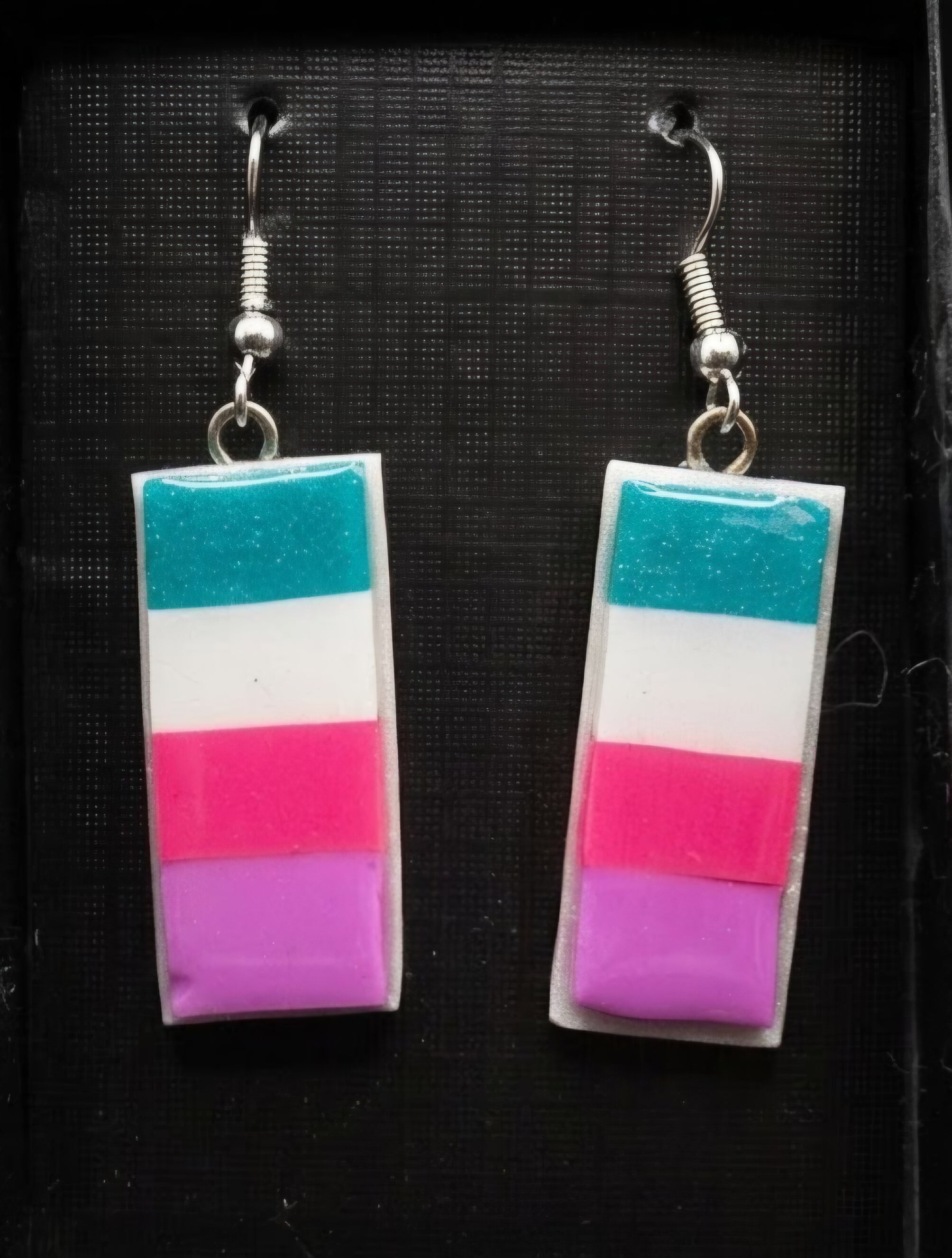 1.5 " Split Cake Earrings